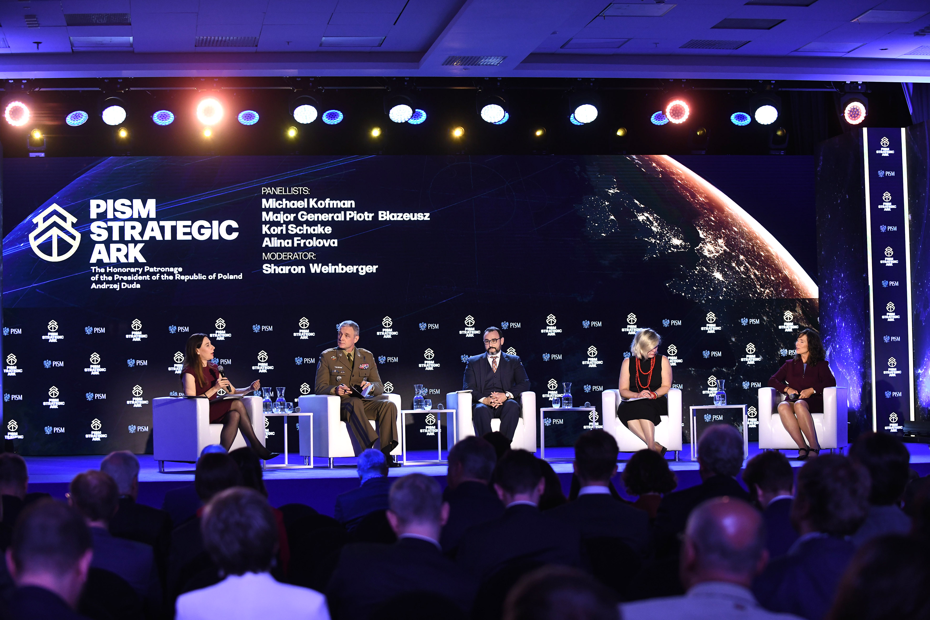 Panel Session I - How to Win War with Russia?